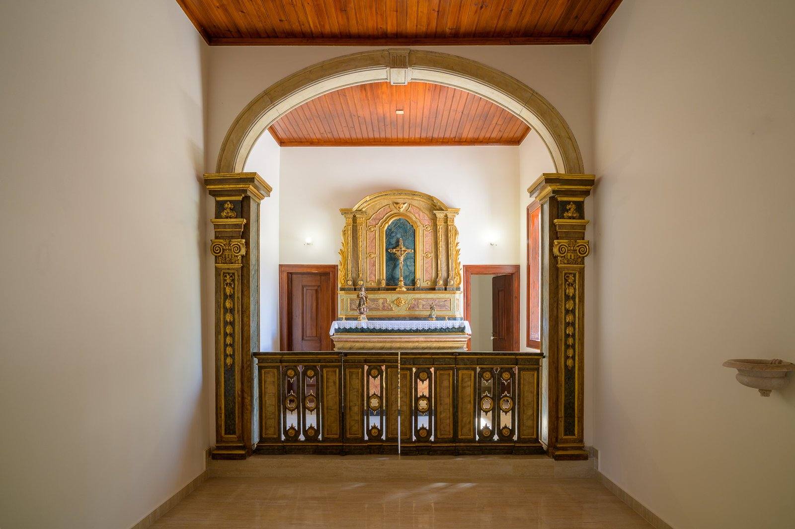 Baroque altar