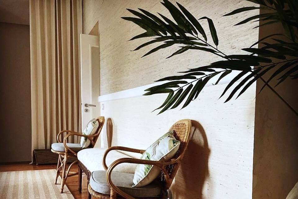 Spa lounge